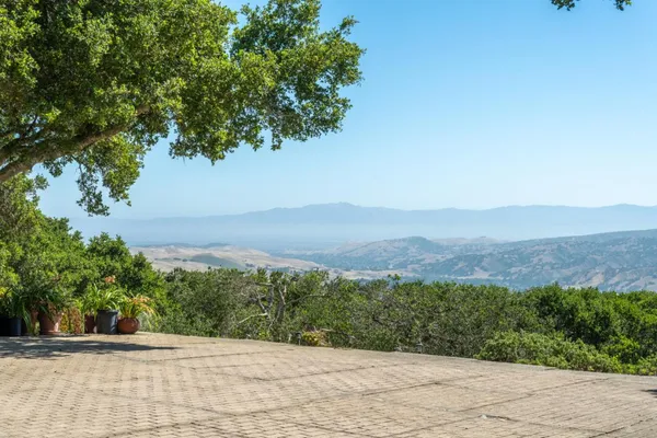$1,595,000 | 25940 Colt Lane, Carmel Valley, CA 93924