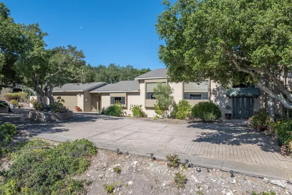 $1,595,000 | 25940 Colt Lane, Carmel Valley, CA 93924