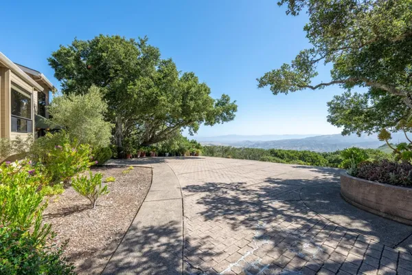$1,595,000 | 25940 Colt Lane, Carmel Valley, CA 93924