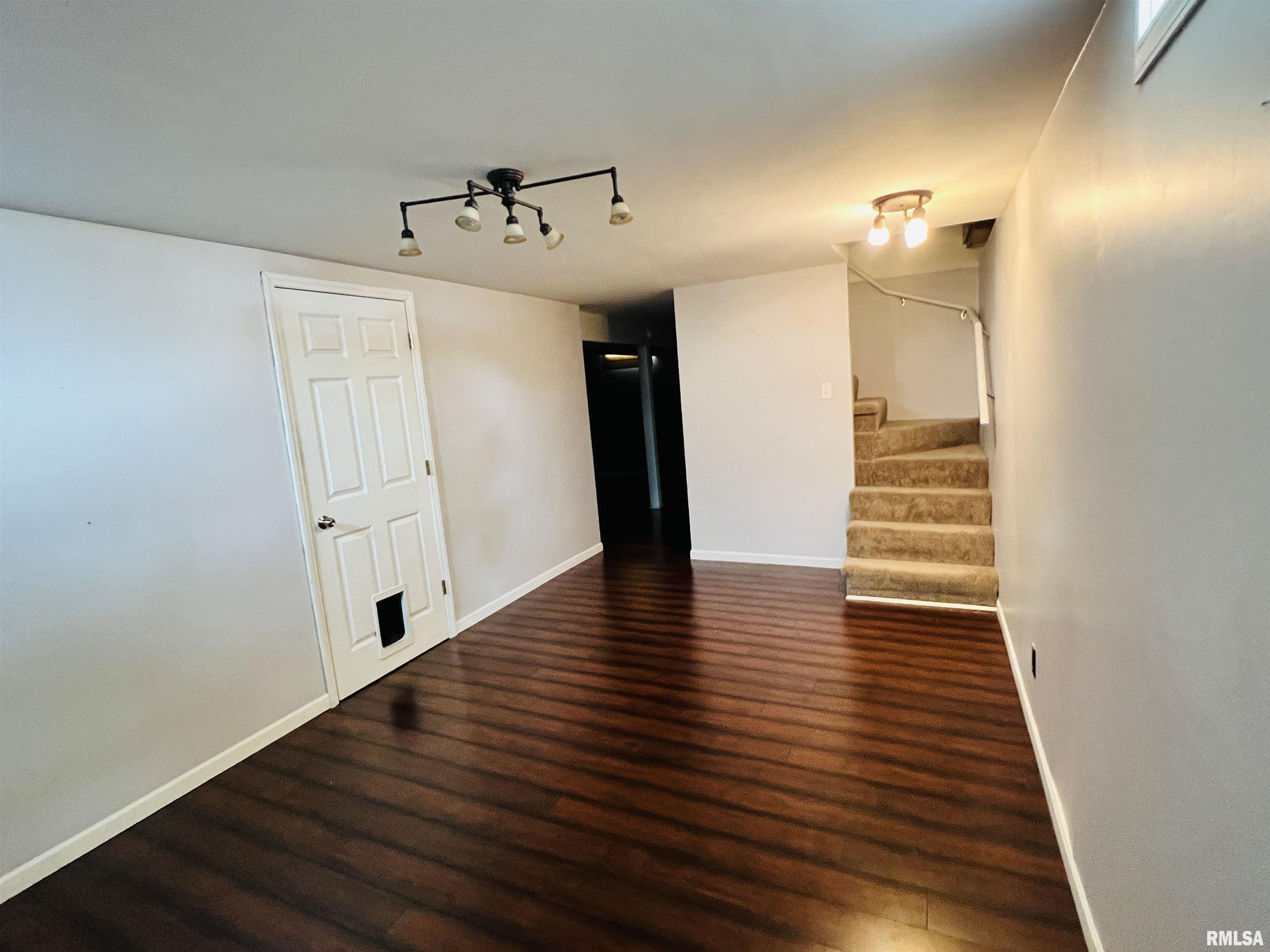 70 North Yorktown Road Macomb, IL 61455 - Photo 18 of 26 Gallery Image 18