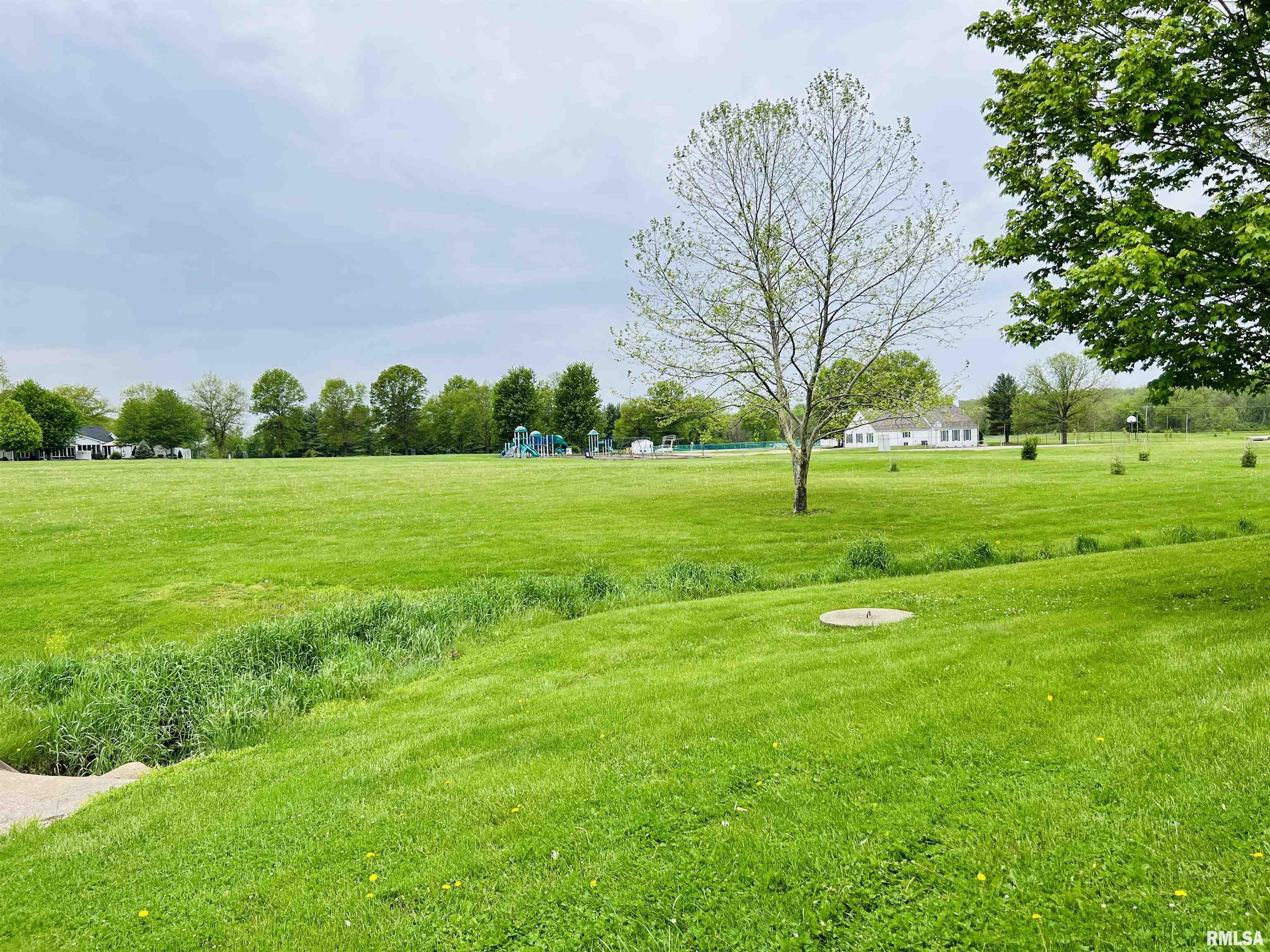 70 North Yorktown Road Macomb, IL 61455 - Photo 2 of 26 Gallery Image 2