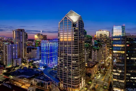 $2,195,000 | 888 West E Street, Unit 3006, San Diego, CA 92101
