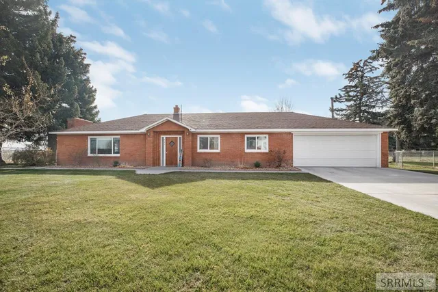 $355,000 | 931 Highway 39, Blackfoot, ID 83221