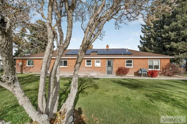 $355,000 | 931 Highway 39, Blackfoot, ID 83221