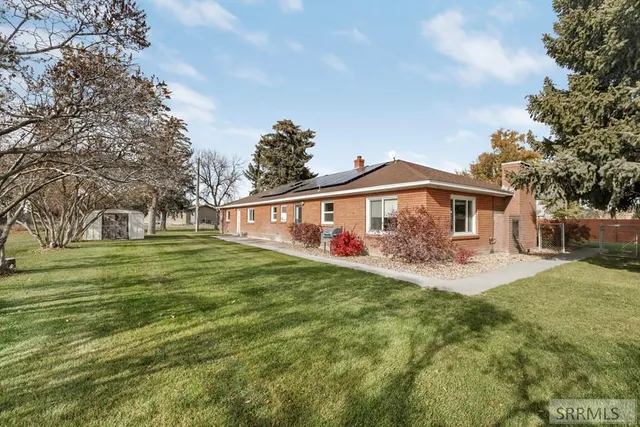 $355,000 | 931 Highway 39, Blackfoot, ID 83221