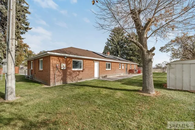 $355,000 | 931 Highway 39, Blackfoot, ID 83221