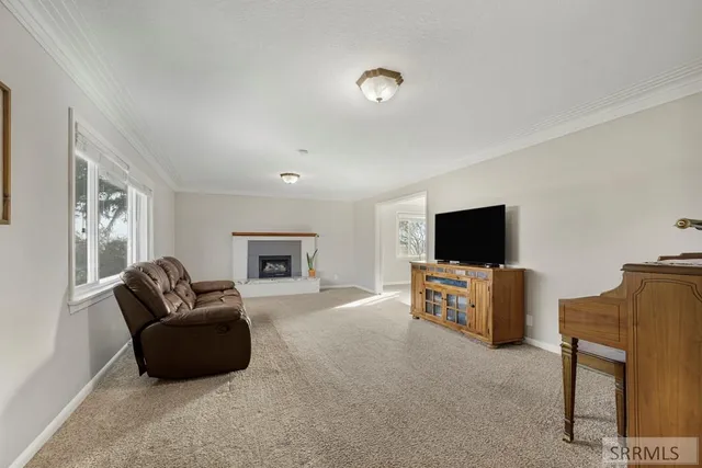 $355,000 | 931 Highway 39, Blackfoot, ID 83221