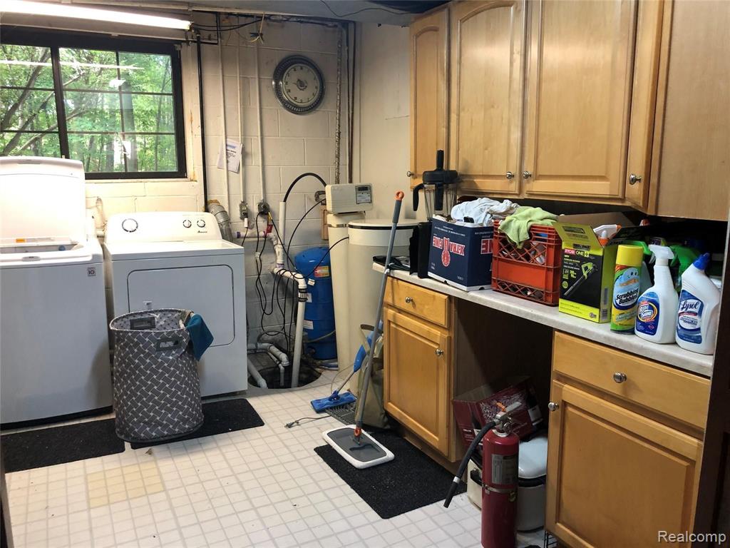 1750 Brewer Road Leonard, MI 48367 - Photo 38 of 67