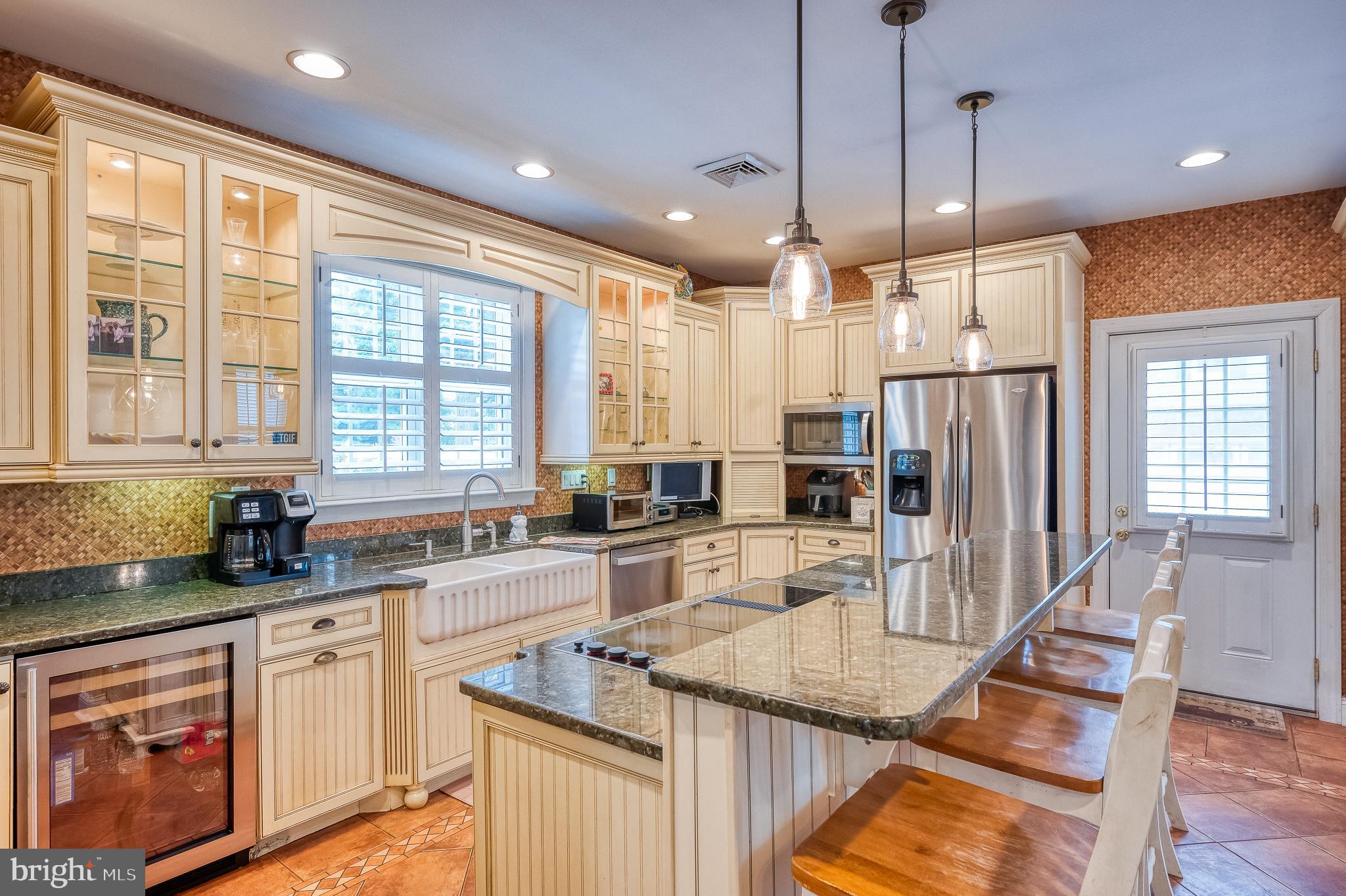 1740 Grange Road Baltimore, MD 21222 - Photo 15 of 64
