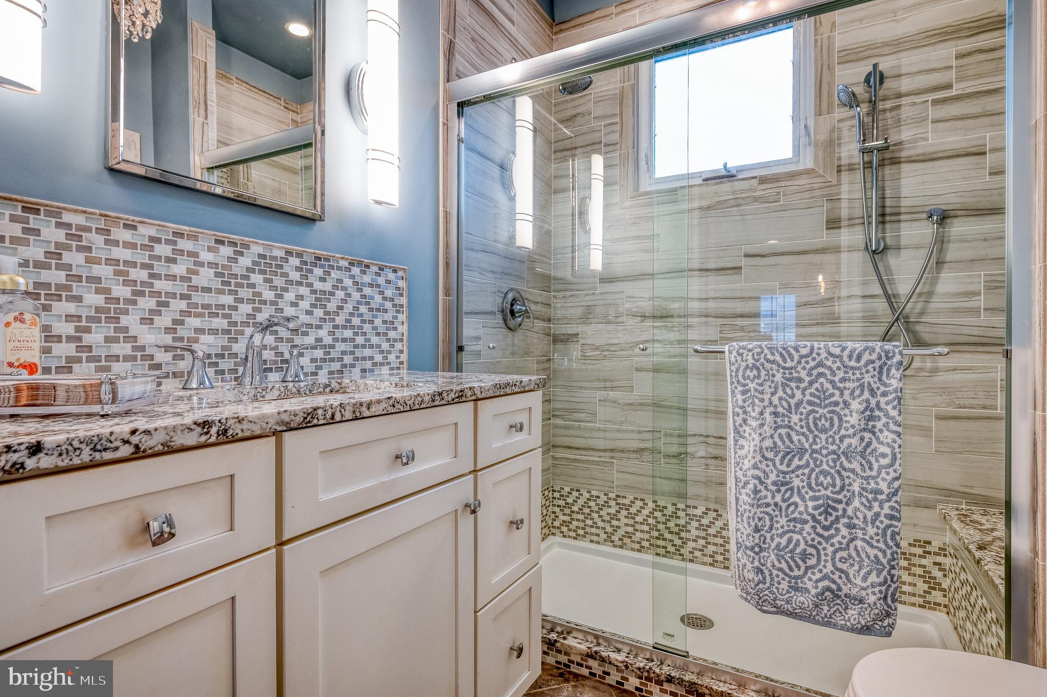 1740 Grange Road Baltimore, MD 21222 - Photo 17 of 64
