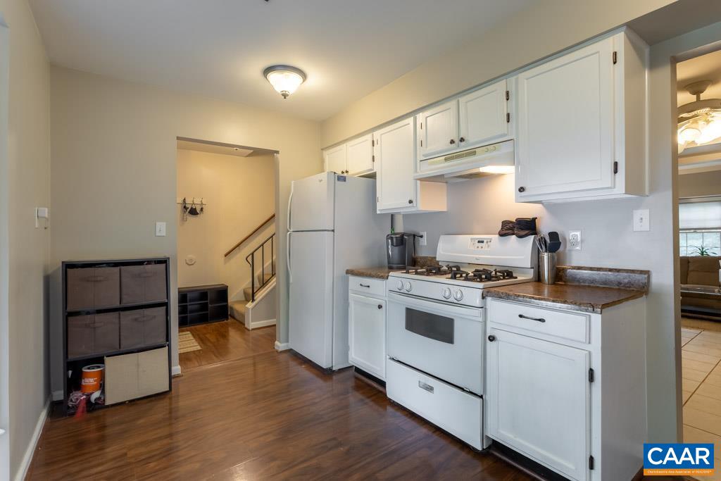 1408 Minor Ridge Court Charlottesville, VA 22901 - Photo 13 of 27 Gallery Image 13