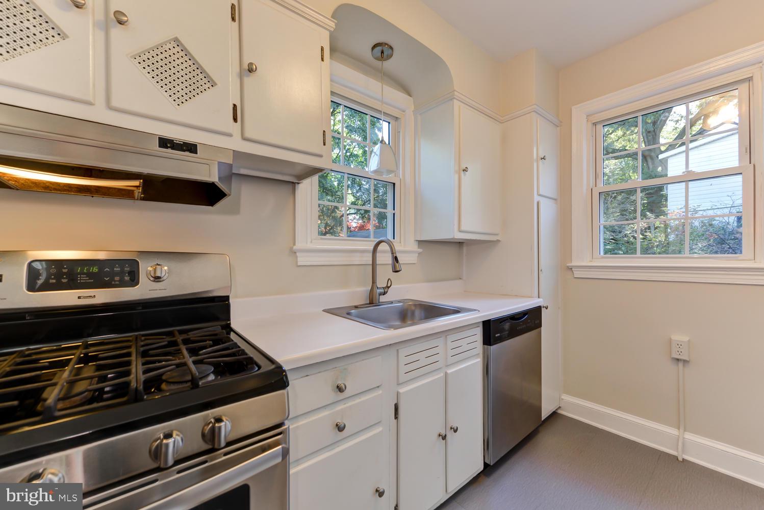 9123 Flower Avenue Silver Spring, MD 20901 - Photo 20 of 57 Gallery Image 20