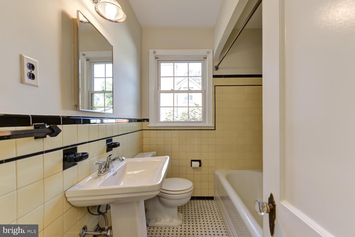 9123 Flower Avenue Silver Spring, MD 20901 - Photo 22 of 57 Gallery Image 22