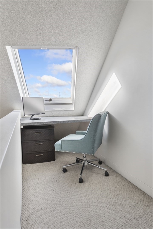 348 Rantoul Street, Unit 306 Beverly, MA 01915 - Photo 23 of 37 Gallery Image 23