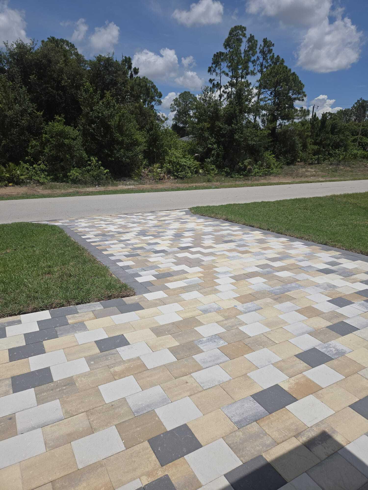 3601 5th Street Southwest Lehigh Acres, FL 33976 - Photo 2 of 9 38ed941b-5d40-4dd4-9eb4-b16d37bc42b1