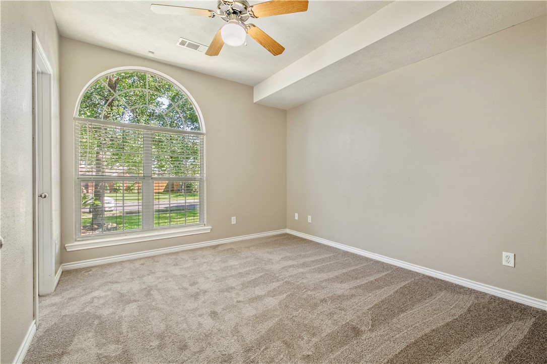 1453 Fincastle Loop College Station, TX 77845 - Photo 15 of 21