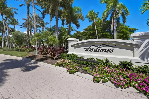$15,500 | 275 Indies Way, Unit 403, Naples, FL 34110