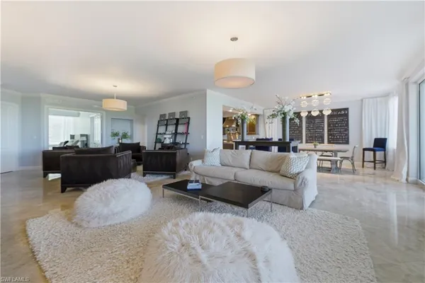 $15,500 | 275 Indies Way, Unit 403, Naples, FL 34110