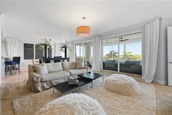 $15,500 | 275 Indies Way, Unit 403, Naples, FL 34110