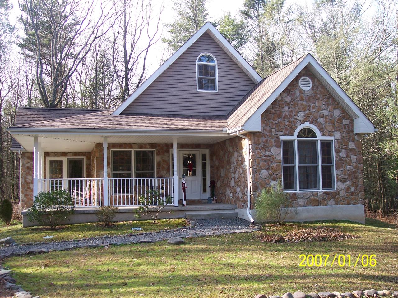 710 Sunset Road Stroudsburg, PA 18360 - Photo 1 of 15 Front