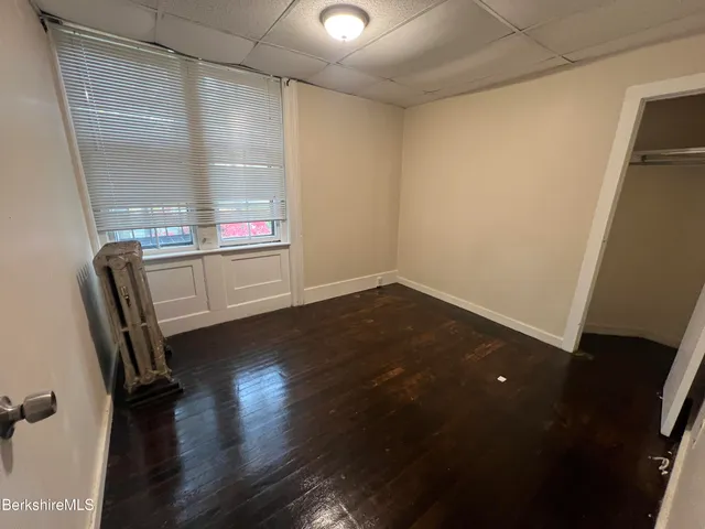 $1,300 | 40 Perrine Avenue, Unit 1, Pittsfield, MA 01201