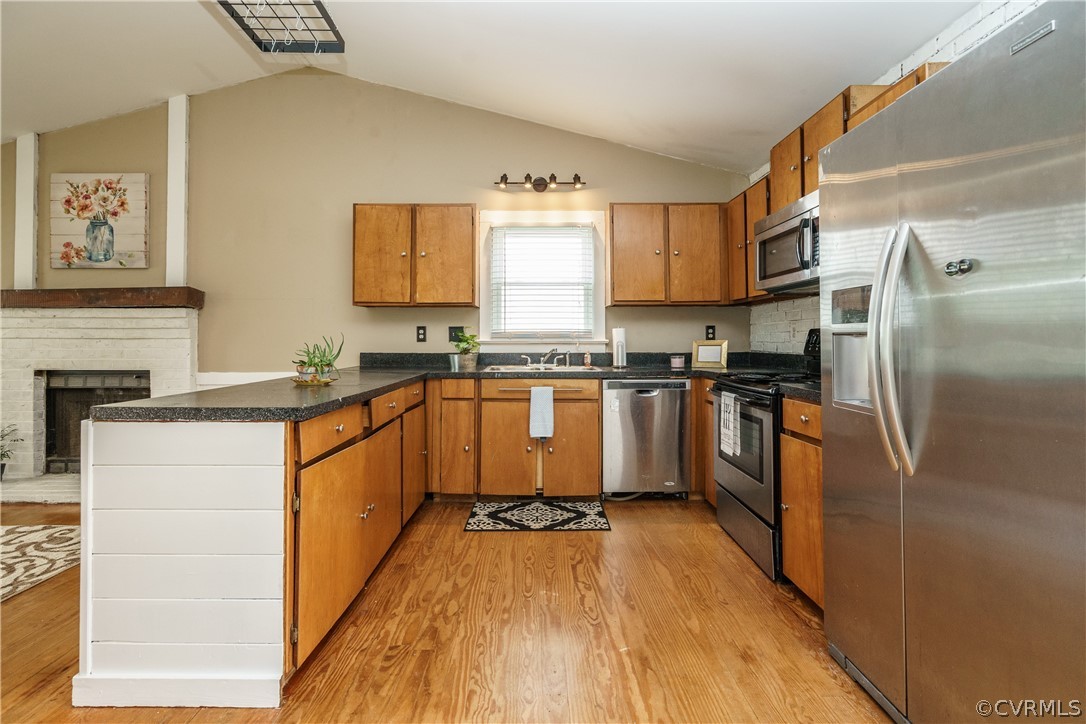 1324 Robindale Road North Chesterfield, VA 23235 - Photo 8 of 24 Gallery Image 8