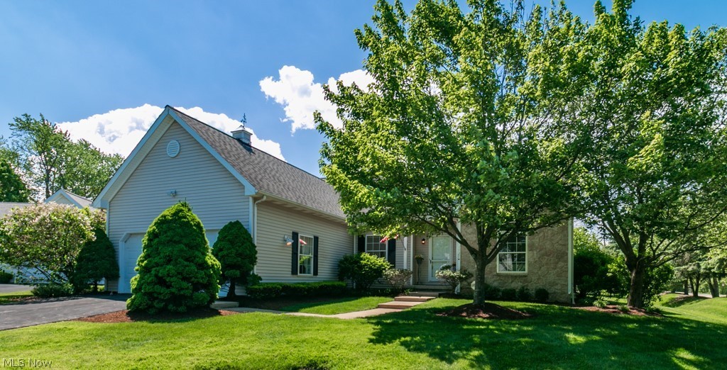 1727 Richmond Road Lyndhurst, OH 44124 - Photo 1 of 36