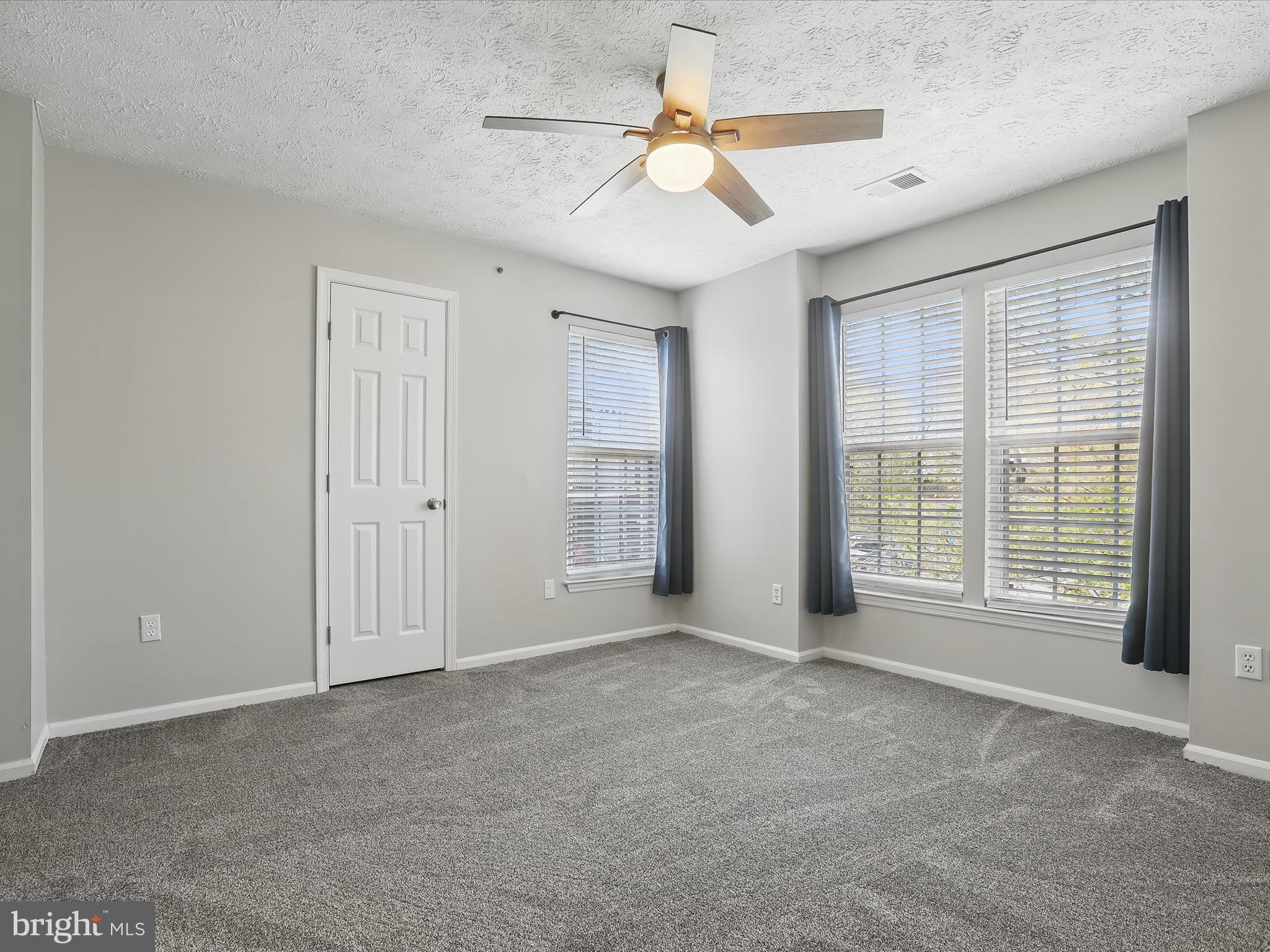 6435 Greenfield Road, Unit 1210 Elkridge, MD 21075 - Photo 16 of 30 Primary Bedroom - WIC