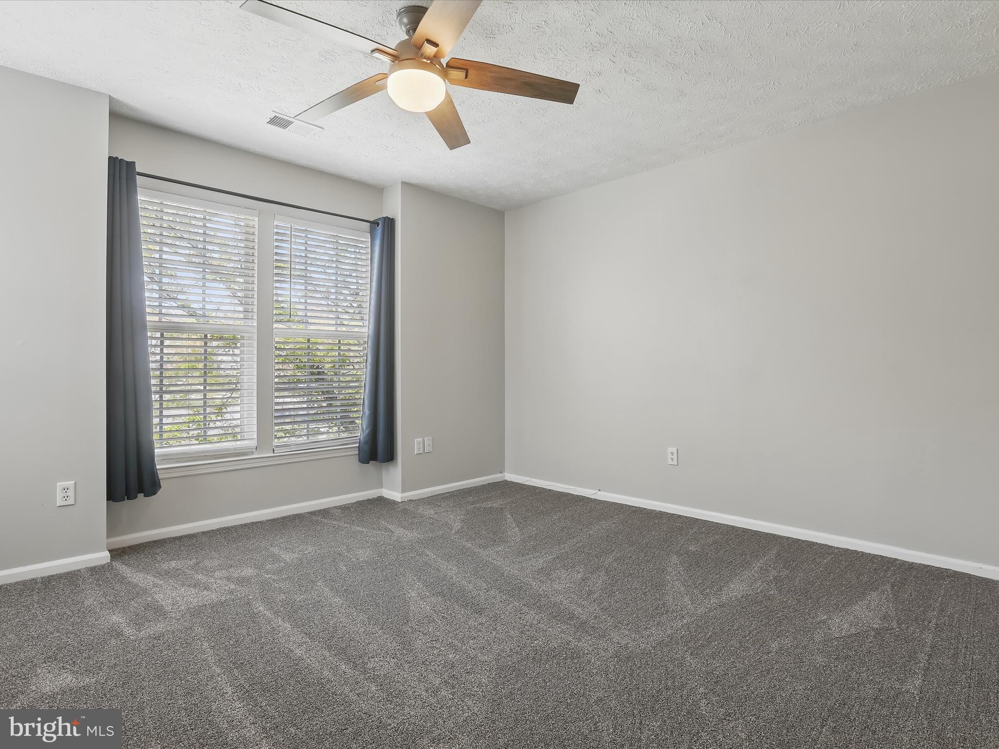 6435 Greenfield Road, Unit 1210 Elkridge, MD 21075 - Photo 17 of 30 Primary Bedroom - WIC