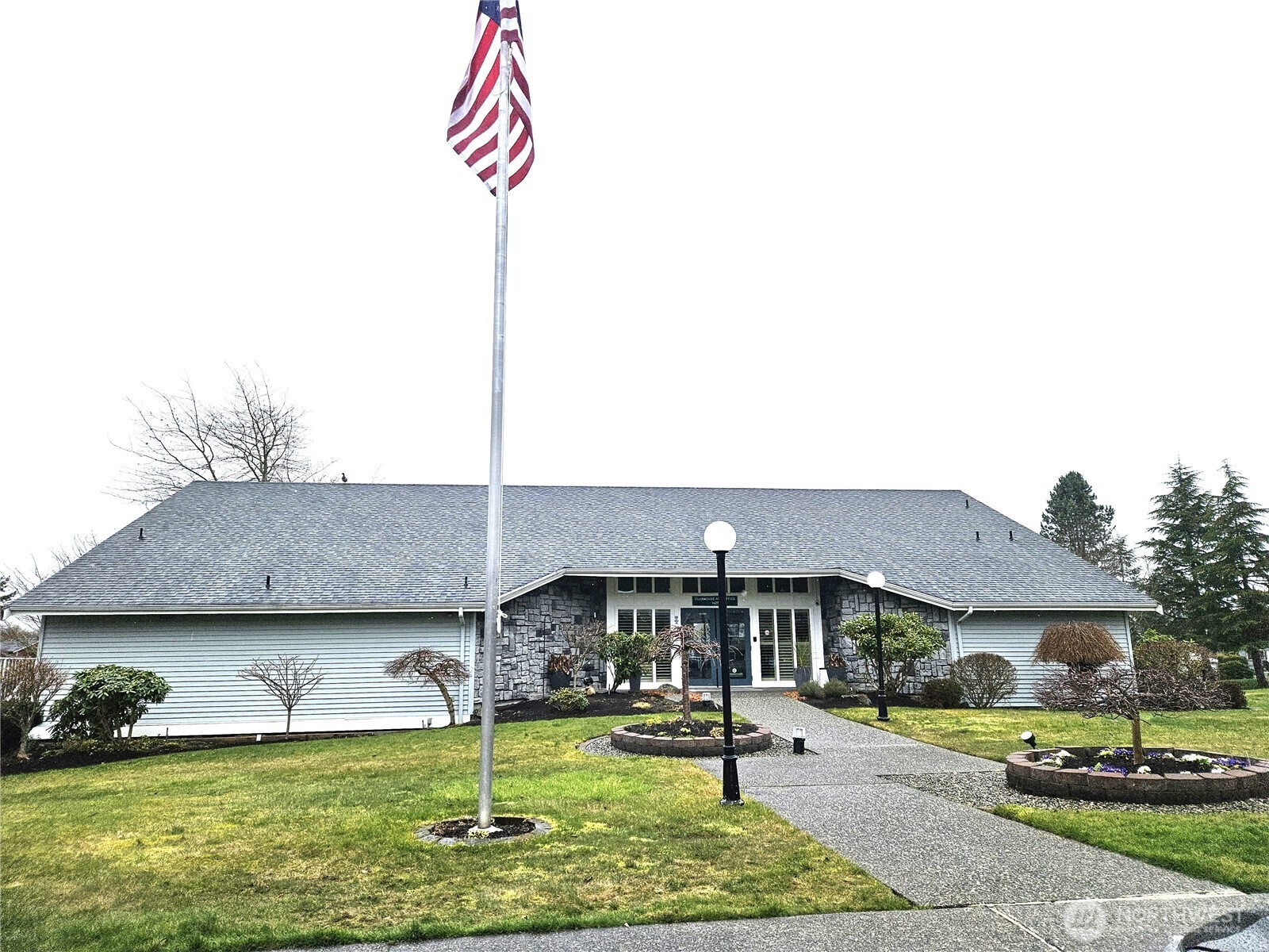 1427 100th Street Southwest, Unit 75 Everett, WA 98204 - Photo 4 of 20