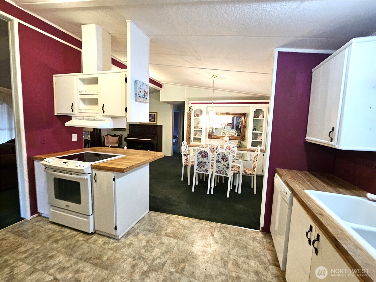 1427 100th Street Southwest, Unit 75 Everett, WA 98204 - Photo 7 of 20