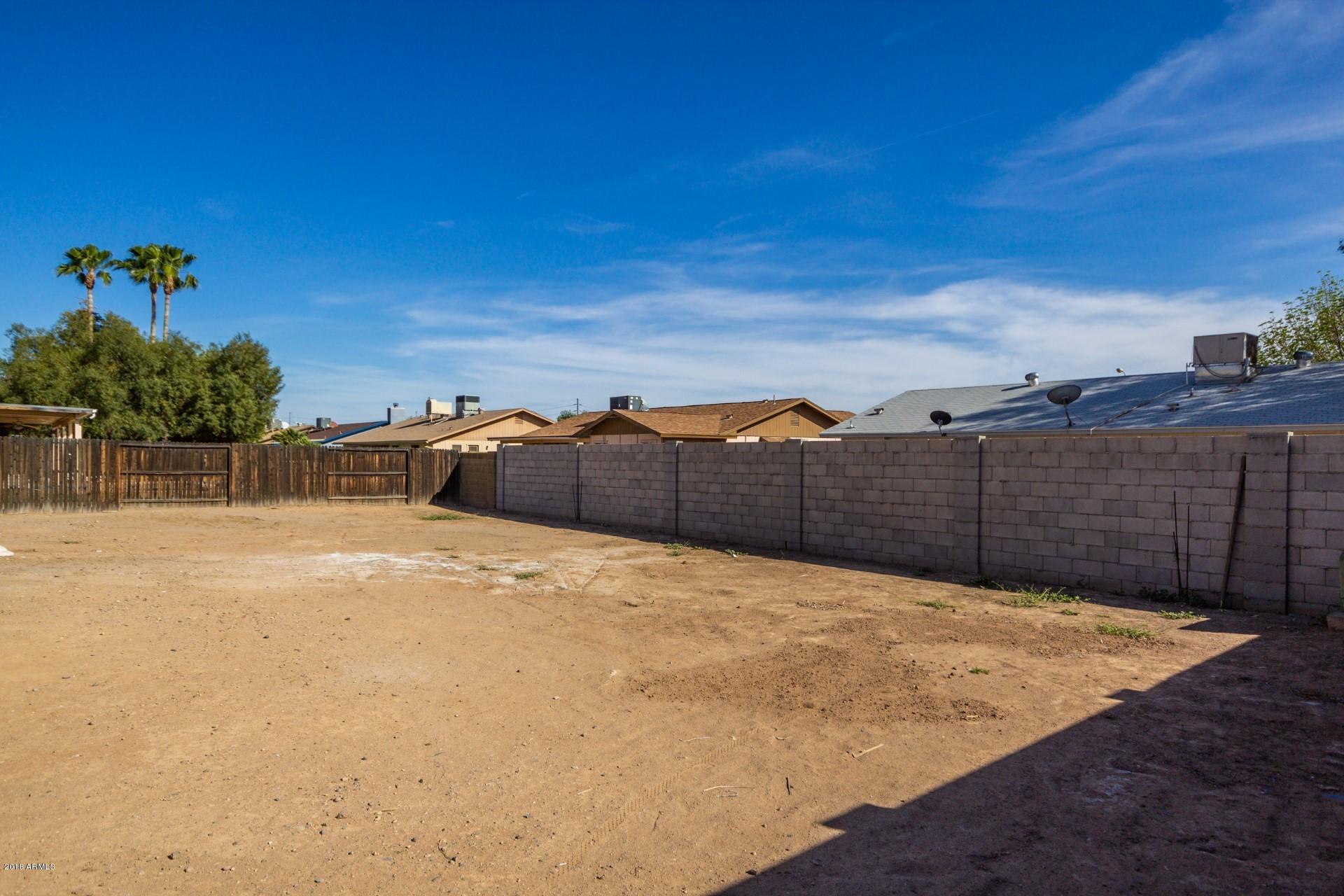 7227 West Hatcher Road Peoria, AZ 85345 - Photo 19 of 21 0021-Hatcher (21)