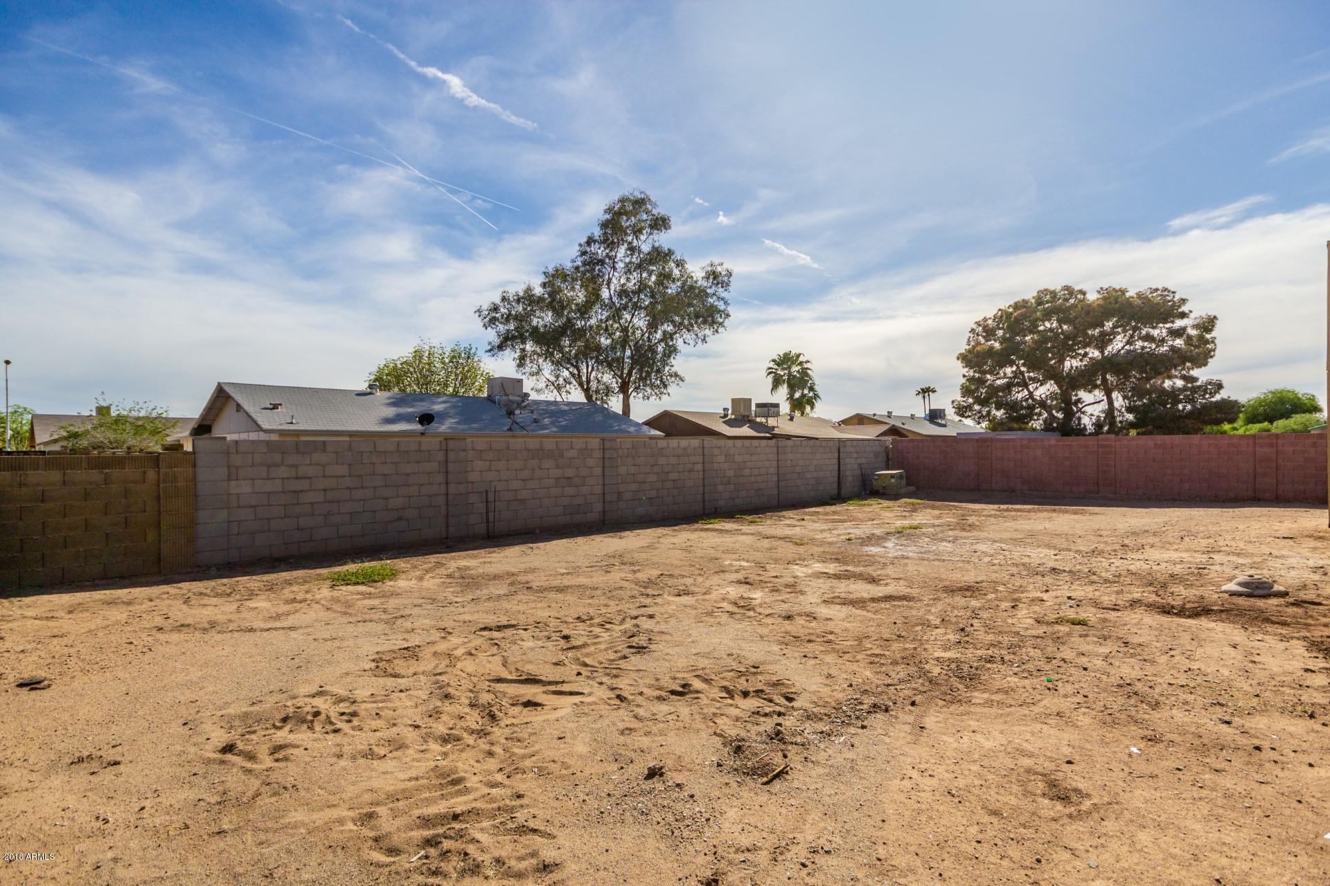 7227 West Hatcher Road Peoria, AZ 85345 - Photo 21 of 21 0025-Hatcher (25)