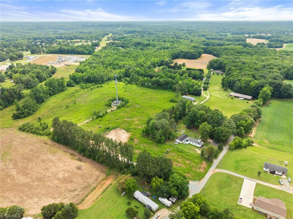 185 Chestnut Grove Church Road Lexington, NC 27295 - Photo 10 of 17 Gallery Image 10