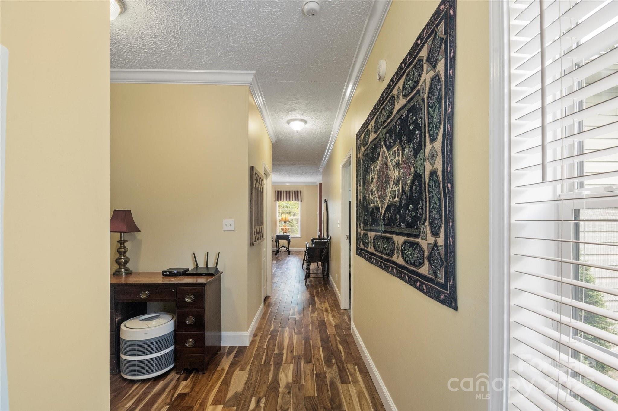 142 Pinners Cove Road Asheville, NC 28803 - Photo 32 of 37 Gallery Image 32