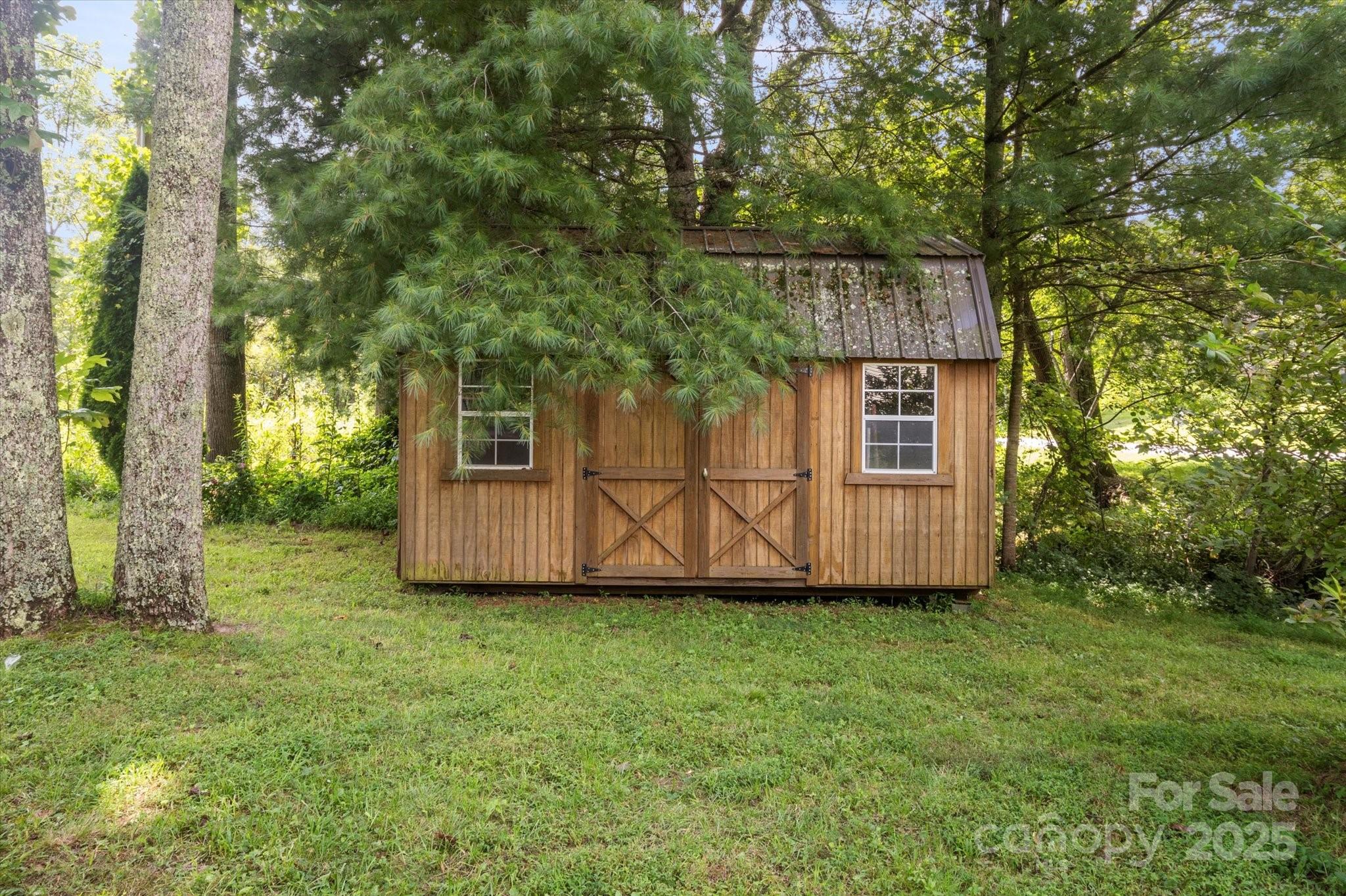 142 Pinners Cove Road Asheville, NC 28803 - Photo 33 of 37 Gallery Image 33