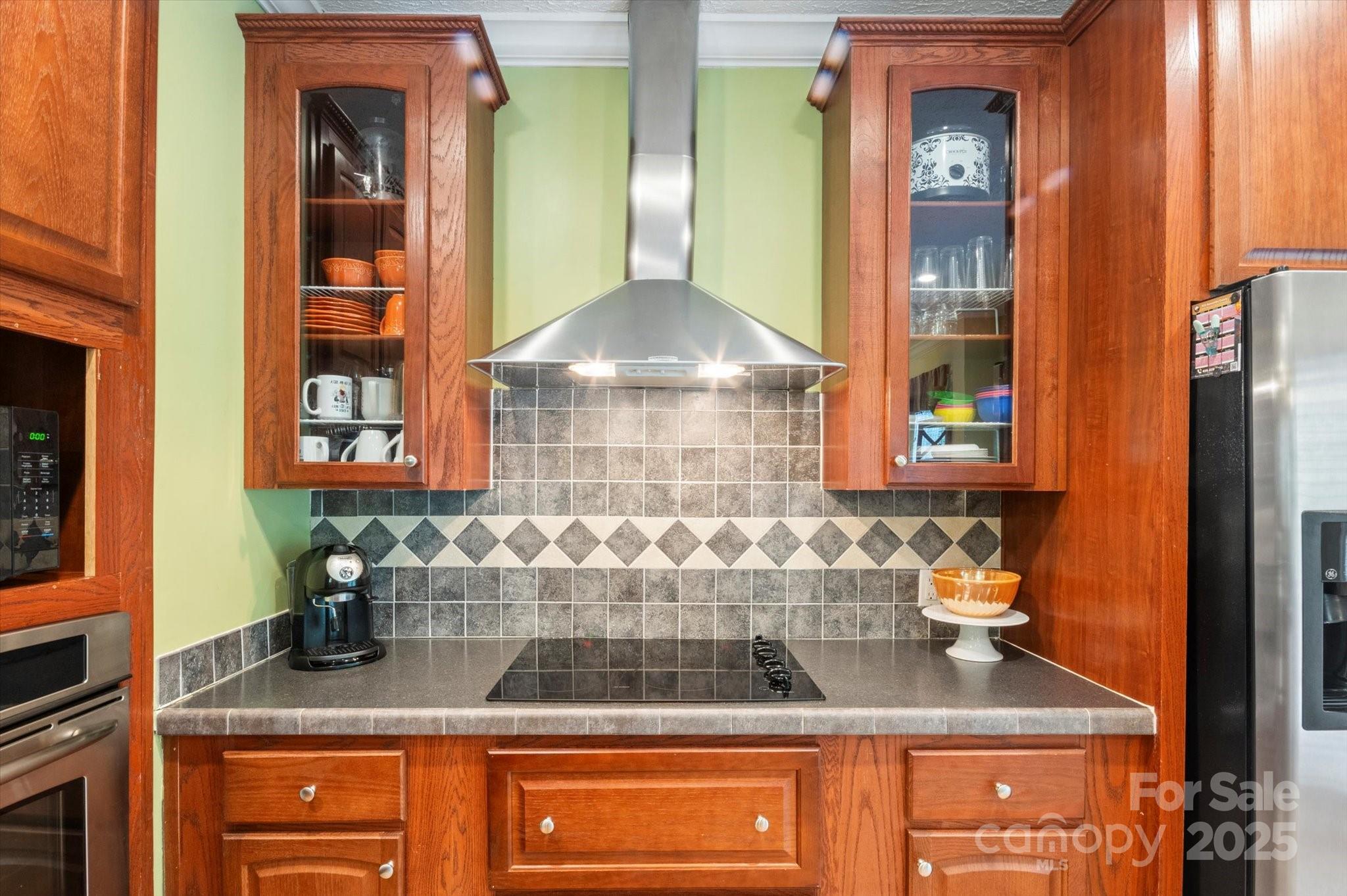 142 Pinners Cove Road Asheville, NC 28803 - Photo 7 of 37 Gallery Image 7