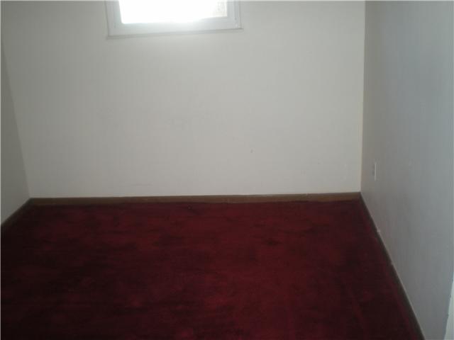 812 Eliots Oak Road Columbus, OH 43228 - Photo 5 of 7