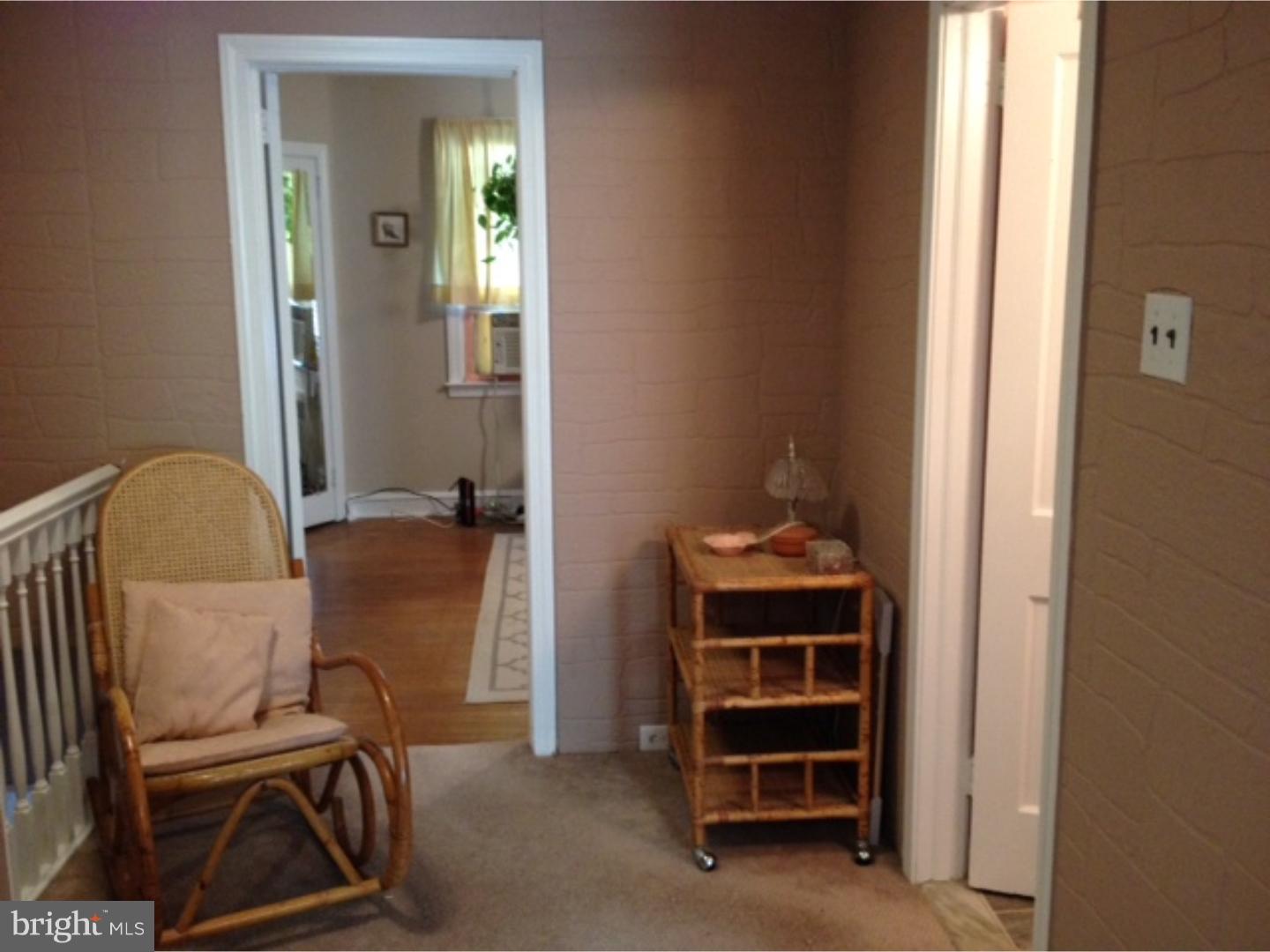 7506 Beverly Road Philadelphia, PA 19138 - Photo 11 of 25 Hallway