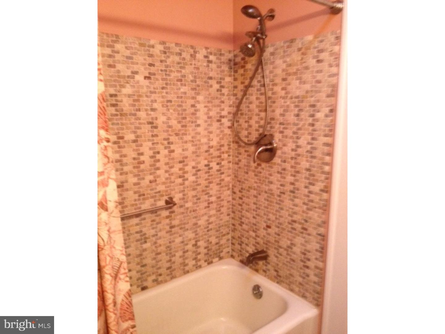 7506 Beverly Road Philadelphia, PA 19138 - Photo 17 of 25 Bathroom