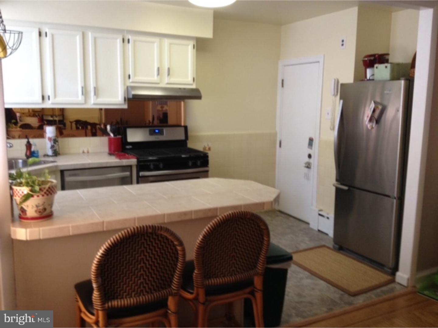 7506 Beverly Road Philadelphia, PA 19138 - Photo 8 of 25 Kitchen
