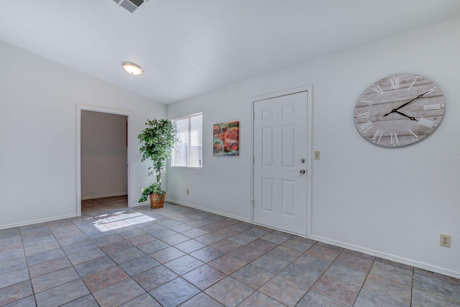 505 North Merrill Road Mesa, AZ 85207 - Photo 11 of 23 Merrill dining