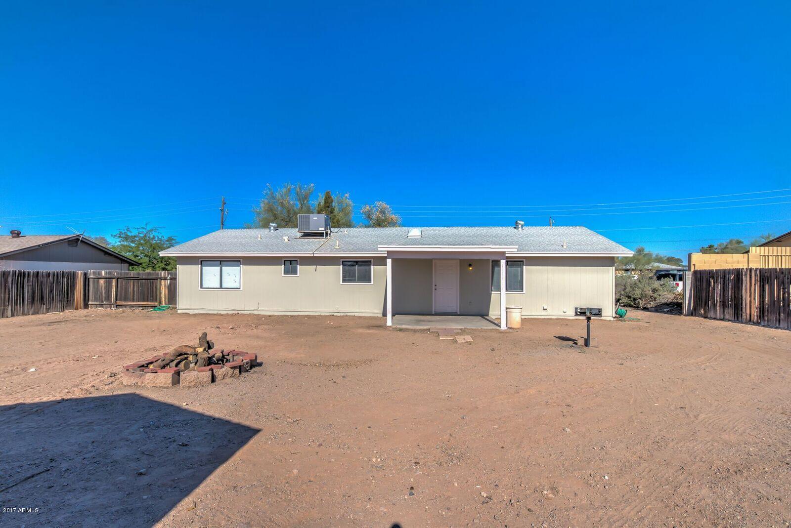 505 North Merrill Road Mesa, AZ 85207 - Photo 22 of 23 Merrill backyard2