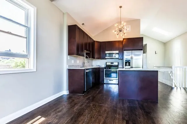 $949,990 | 4824 South Evans Avenue, Chicago, IL 60615