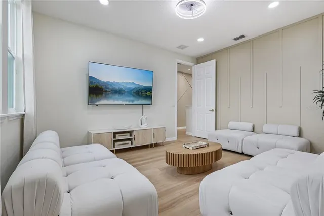 $6,500 | 14612 Glade Hill Park Way, Winter Garden, FL 34787