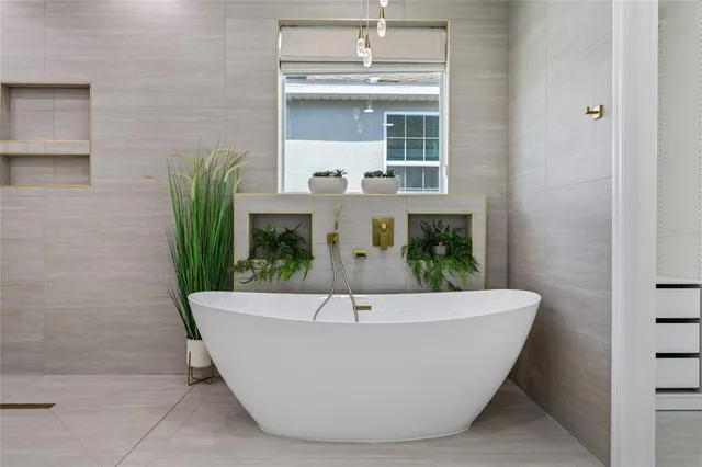 $6,500 | 14612 Glade Hill Park Way, Winter Garden, FL 34787