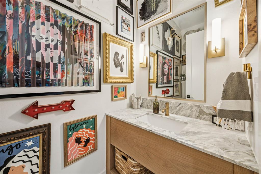 8427 Midway Road Dallas, TX 75209 - Photo 13 of 40