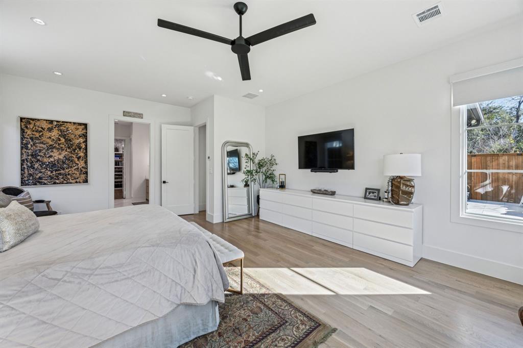 8427 Midway Road Dallas, TX 75209 - Photo 15 of 40