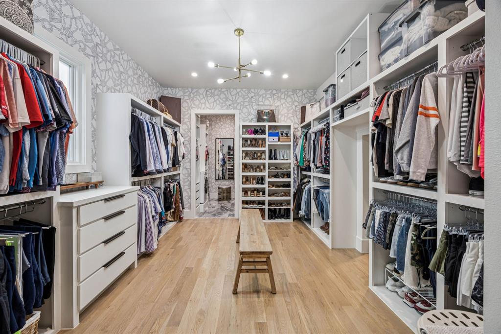 8427 Midway Road Dallas, TX 75209 - Photo 18 of 40