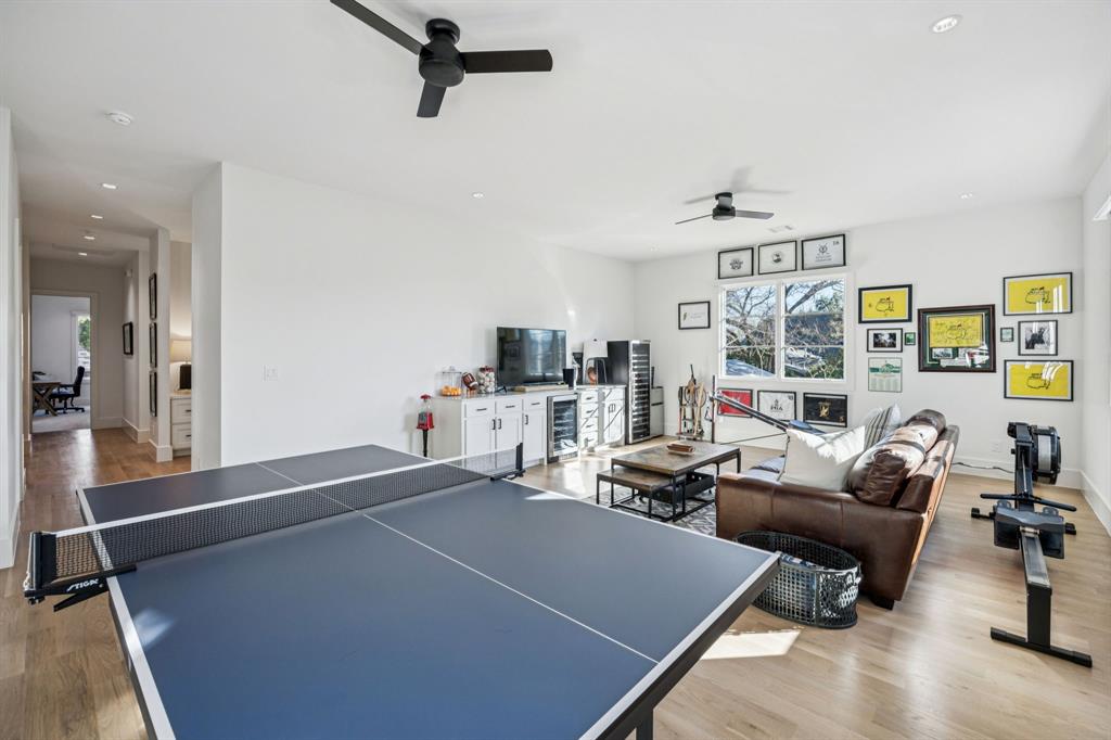 8427 Midway Road Dallas, TX 75209 - Photo 23 of 40